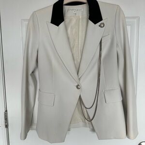 Veronica Beard Cream Blazer with Black Notch Collar & Silver Chain